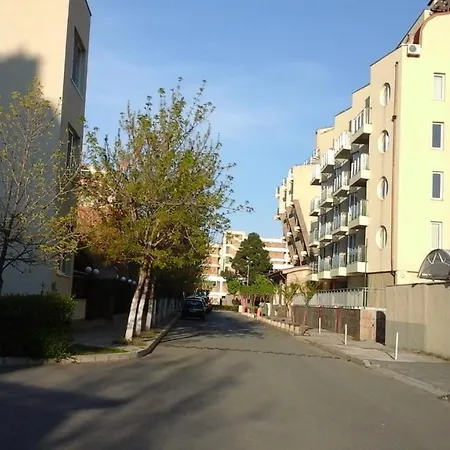 Студия-Комфорт На Солнечном Берегу В Болгарии Daire Sunny Beach